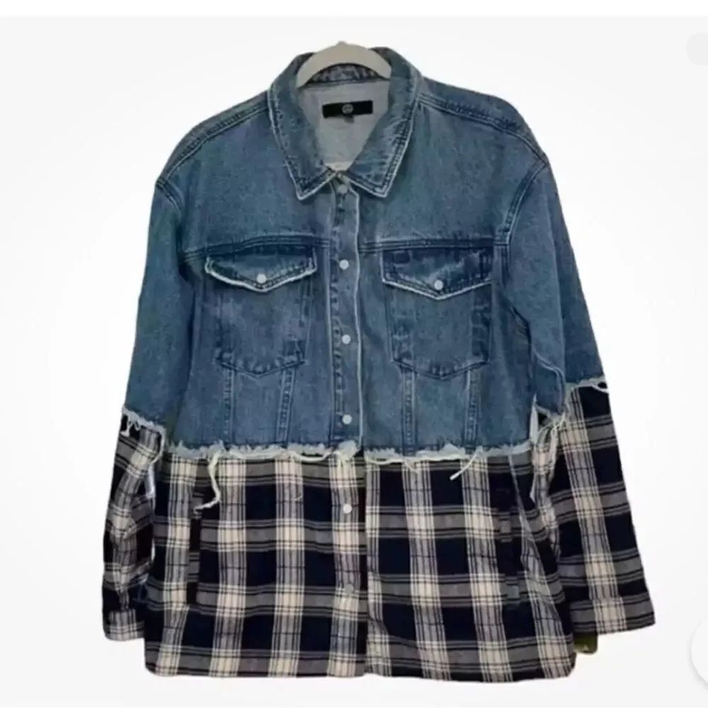 Misguided Oversized Blue Denim
Jacket(Size 6)